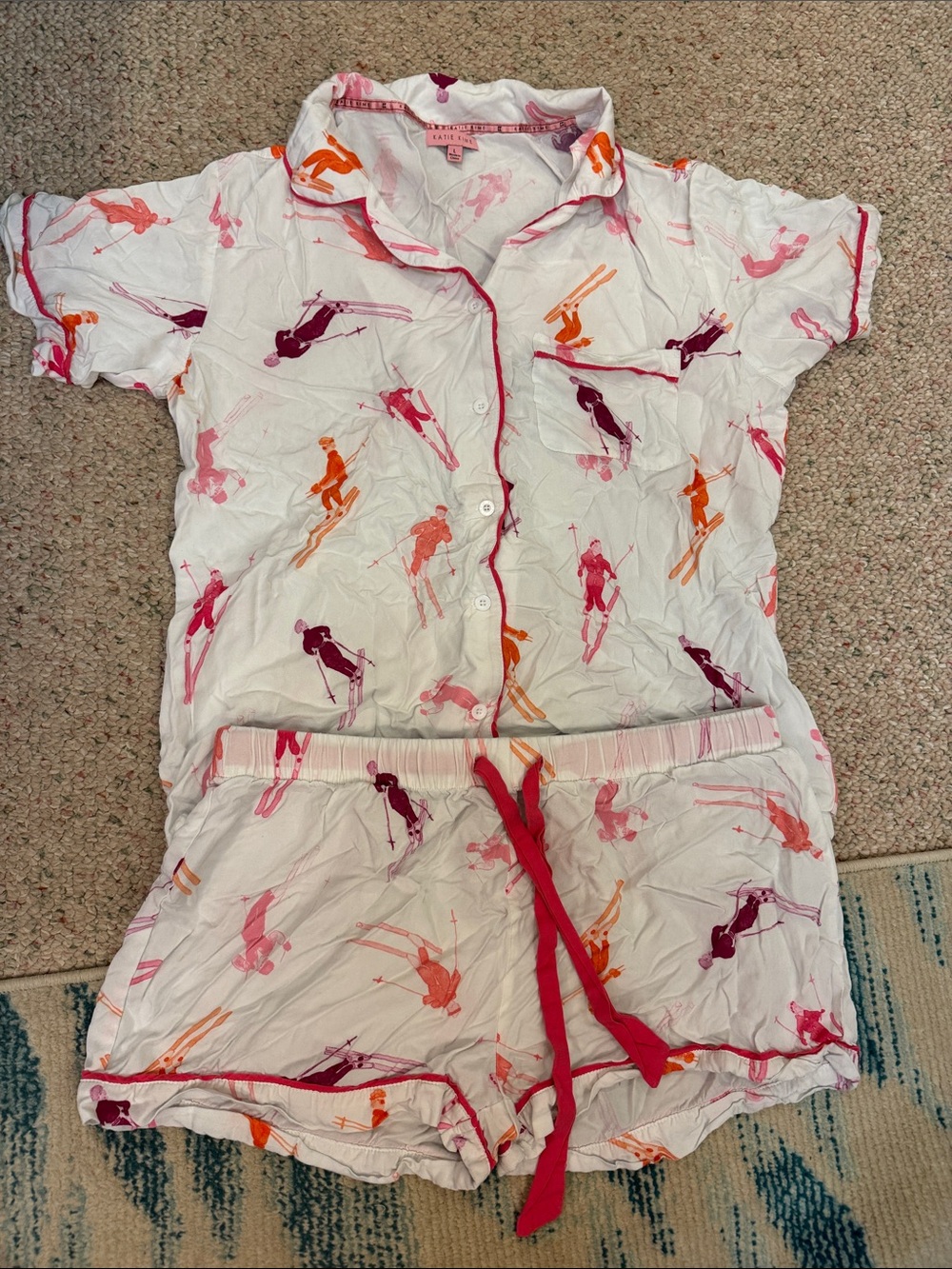 Women's White Ski-Print Short Pajama Set with Pink Trim
